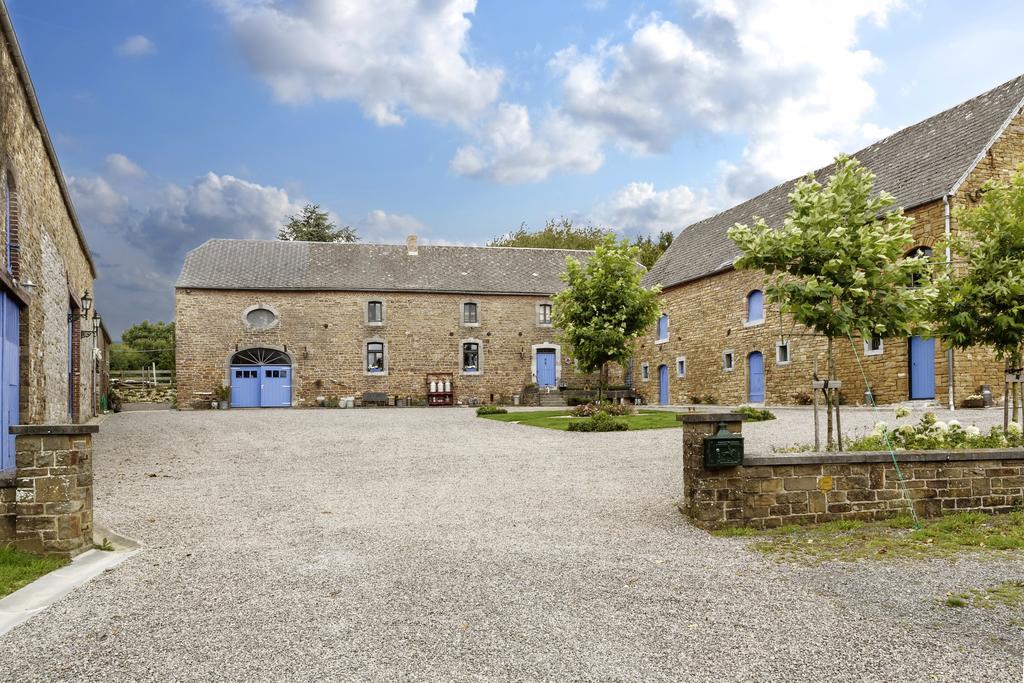 Vakantieboerderij Ferme Le Bleuet Ohey Exteriör bild